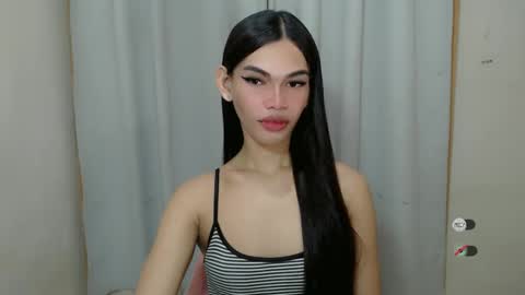 Snapshot of kaamy_dake chatting on 01.18.25 KAAMY online show from 01.18.25