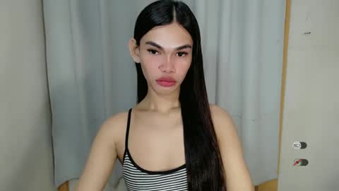Snapshot of kaamy_dake chatting on 01.27.25 KAAMY online show from 01.27.25