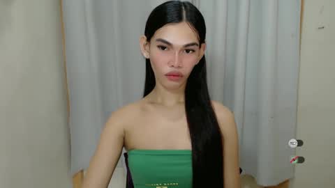 Snapshot of kaamy_dake chatting on 02.04.25 KAAMY online show from 02.04.25