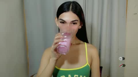 Snapshot of kaamy_dake chatting on 02.15.25 KAAMY online show from 02.15.25