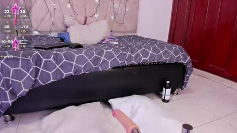 Snapshot of kaelaa18 chatting on 12.13.24 Kaela online show from 12.13.24