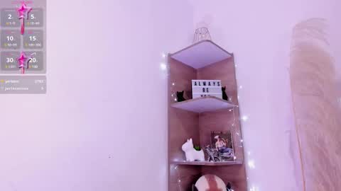 Snapshot of kaelaa18 chatting on 12.13.24 Kaela online show from 12.13.24