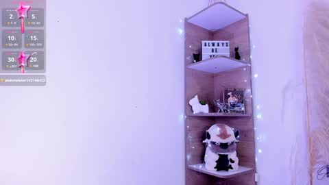 Snapshot of kaelaa18 chatting on 12.17.24 Kaela online show from 12.17.24