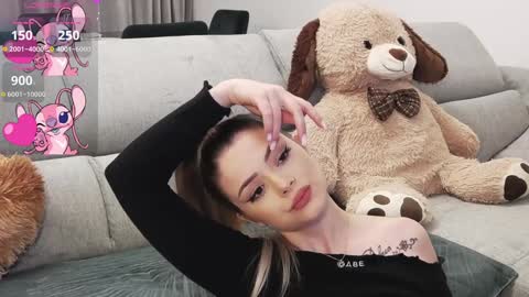 Snapshot of kailyn_moen01 chatting on 01.22.25 Kailyn online show from 01.22.25