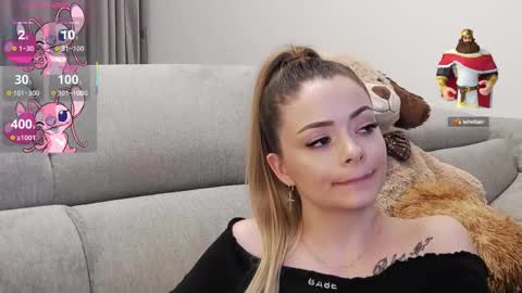 Snapshot of kailyn_moen01 chatting on 03.12.25 Kailyn online show from 03.12.25