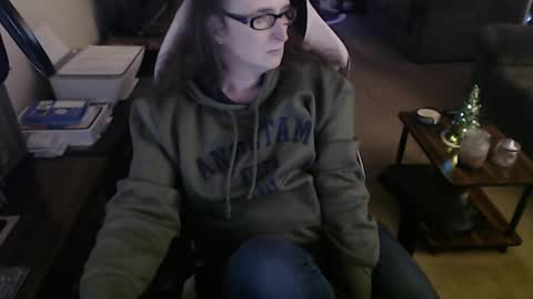 Snapshot of kait331 chatting on 12.02.24 Camprincess331 online show from 12.02.24