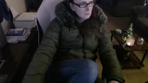 Snapshot of kait331 chatting on 12.04.24 Camprincess331 online show from 12.04.24