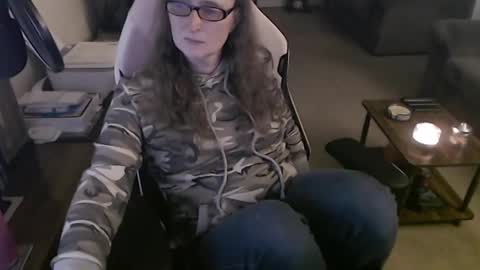 Snapshot of kait331 chatting on 01.07.25 Camprincess331 online show from 01.07.25