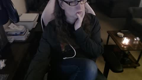 Snapshot of kait331 chatting on 01.11.25 Camprincess331 online show from 01.11.25