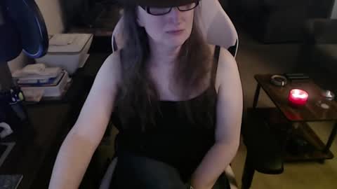 Snapshot of kait331 chatting on 01.16.25 Camprincess331 online show from 01.16.25