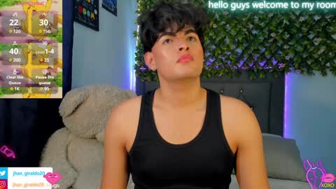 Snapshot of kami_22 chatting on 12.15.24 camilo independent model online show from 12.15.24