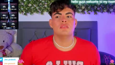 Snapshot of kami_22 chatting on 10.02.25 camilo independent model online show from 10.02.25