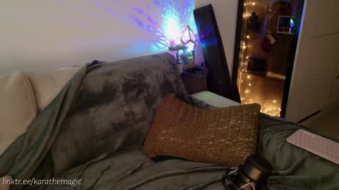 Snapshot of karathemagic chatting on 01.31.25 I am here around 5am GMT karathemagic online show from 01.31.25