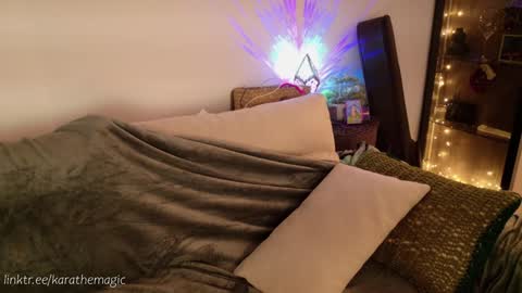 Snapshot of karathemagic chatting on 02.09.25 I am here around 5am GMT karathemagic online show from 02.09.25