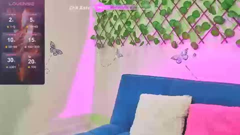 Karen  online show from 09.22.25