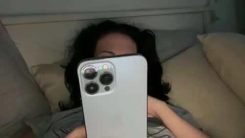 Snapshot of karinablair chatting on 02.10.25 Karina online show from 02.10.25