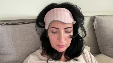 Snapshot of karinablair chatting on 02.16.25 Karina online show from 02.16.25