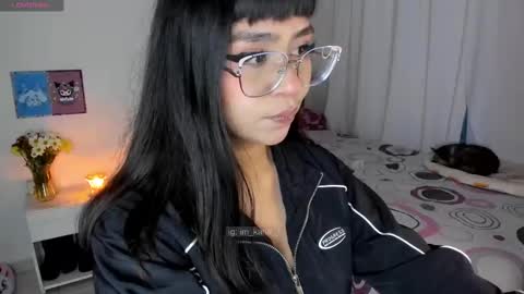 Snapshot of karla__1 chatting on 02.20.25 Ill be on at sunday see u Lynn  Could u help me to reach 100 Thmbs upp plssss   Independent girl 3 online show from 02.20.25