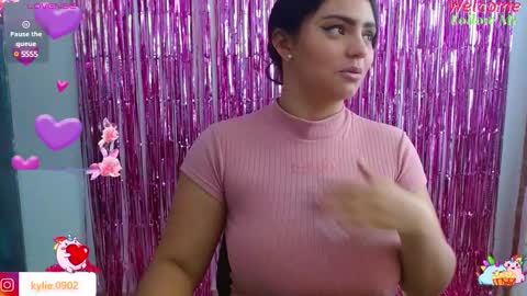 Snapshot of karol_09 chatting on 01.04.25 karol 09 online show from 01.04.25