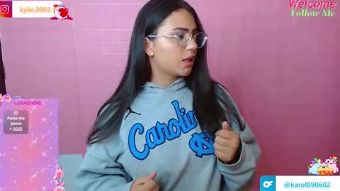 Snapshot of karol_09 chatting on 02.28.25 karol 09 online show from 02.28.25