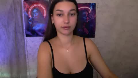 Karolina online show from 10.11.25