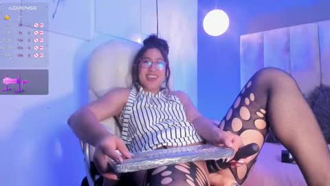Karoline  online show from 10.03.25