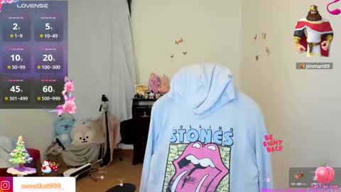 Snapshot of kat_ly_chan chatting on 12.03.24 Kat       online show from 12.03.24