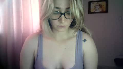 Snapshot of kat_pp chatting on 01.08.25 Kati online show from 01.08.25