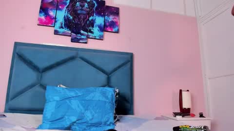 Snapshot of kataleyaa_horny chatting on 03.11.25 kataleya horny online show from 03.11.25
