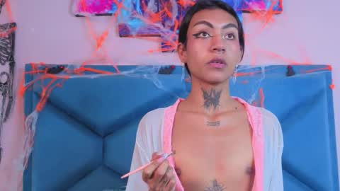 Snapshot of kataleyaa_horny chatting on 10.17.25 kataleya horny online show from 10.17.25