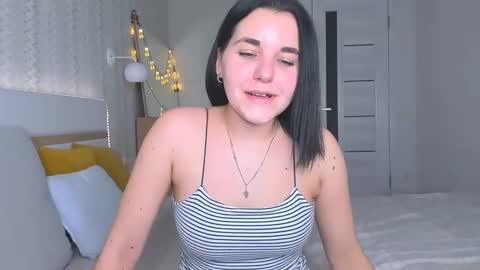 Snapshot of kate_ree_ chatting on 01.20.25 KATE online show from 01.20.25