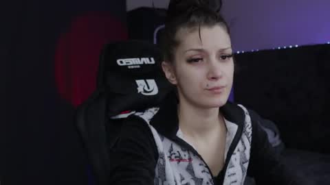 kathleen_frost online show from 12.11.24