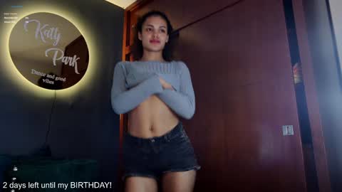 Snapshot of kattypark_ chatting on 01.17.25 Hello Katty lovers online show from 01.17.25