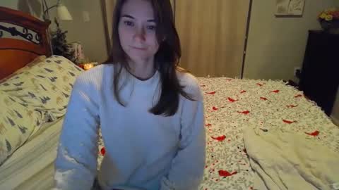 Snapshot of katynowhere chatting on 12.16.24 Katy online show from 12.16.24