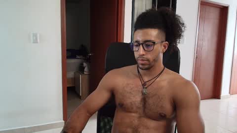 Snapshot of kaurilop chatting on 12.16.24 Kauri Lop online show from 12.16.24