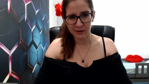 Snapshot of kayalips chatting on 01.01.25 KayaLips online show from 01.01.25