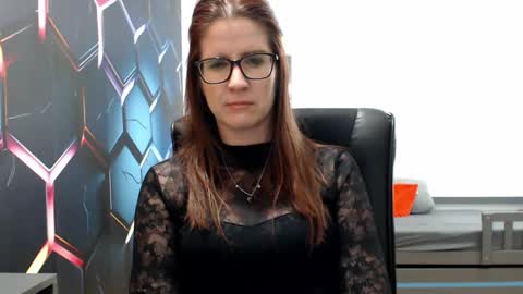 Snapshot of kayalips chatting on 02.24.25 KayaLips online show from 02.24.25