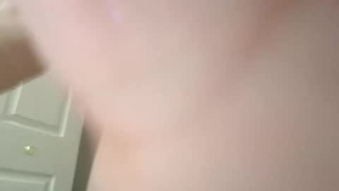 Snapshot of kayluvs88 chatting on 11.05.25 kayluvs88 online show from 11.05.25