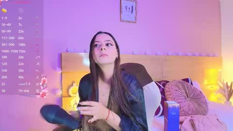 Snapshot of keidancee chatting on 10.15.25 Keidance online show from 10.15.25