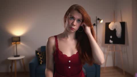 keira_knight online show from 10.07.25