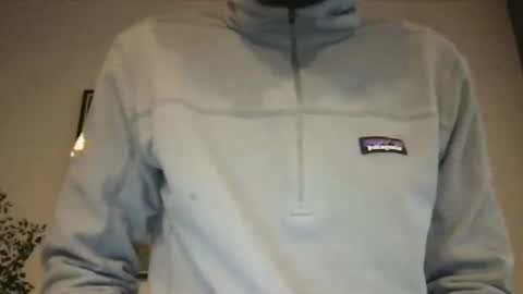 Snapshot of kelkun2828 chatting on 12.15.24 kelkun2828 online show from 12.15.24