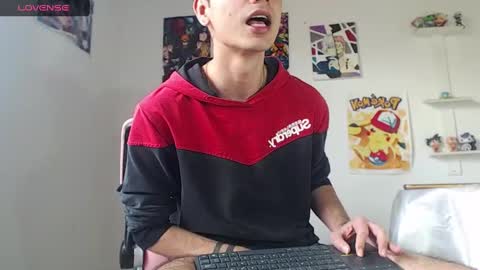 Snapshot of kendall_ros chatting on 01.25.25 kendall ross online show from 01.25.25