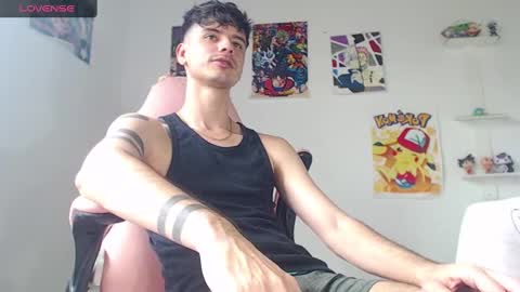 Snapshot of kendall_ros chatting on 02.15.25 kendall ross online show from 02.15.25