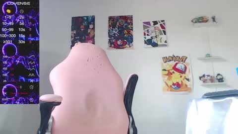 Snapshot of kendall_ros chatting on 02.27.25 kendall ross online show from 02.27.25