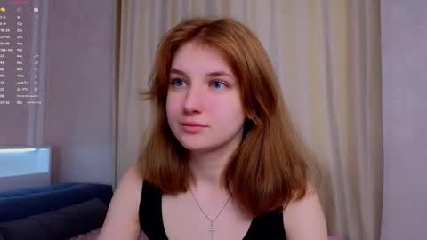 Snapshot of kendrabarby chatting on 09.12.25 Eva online show from 09.12.25