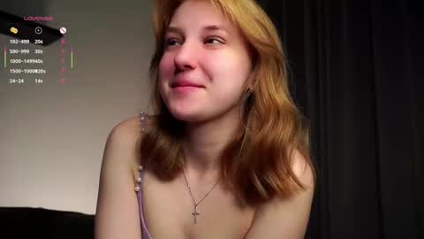 Snapshot of kendrabarby chatting on 09.24.25 Eva online show from 09.24.25