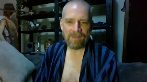 Snapshot of kenkuddles chatting on 02.15.25 Ken Kuddles online show from 02.15.25