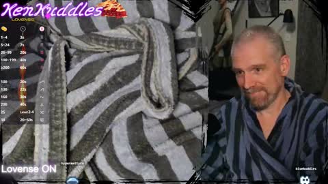 Snapshot of kenkuddles chatting on 09.14.25 Ken Kuddles online show from 09.14.25