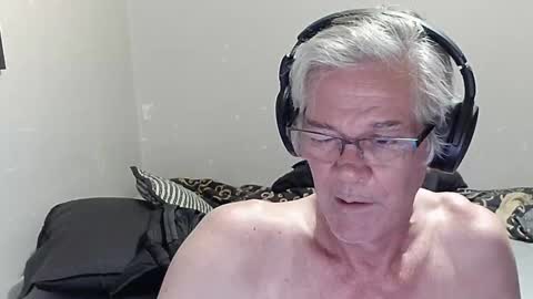 Snapshot of kevwestunder9696 chatting on 03.09.25 kevwestunder9696 online show from 03.09.25