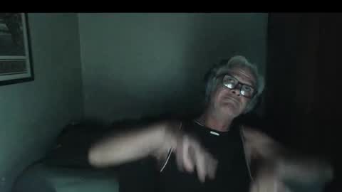 Snapshot of kevwestunder9696 chatting on 10.06.25 kevwestunder9696 online show from 10.06.25